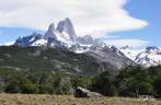 Cada vez mais próximos do Cerro Fitz Roy durante a caminhada da Loma del Pliegue Tumbado, no Parque Nacional Los Glaciares, em El Chaltén, na patagônia argentina